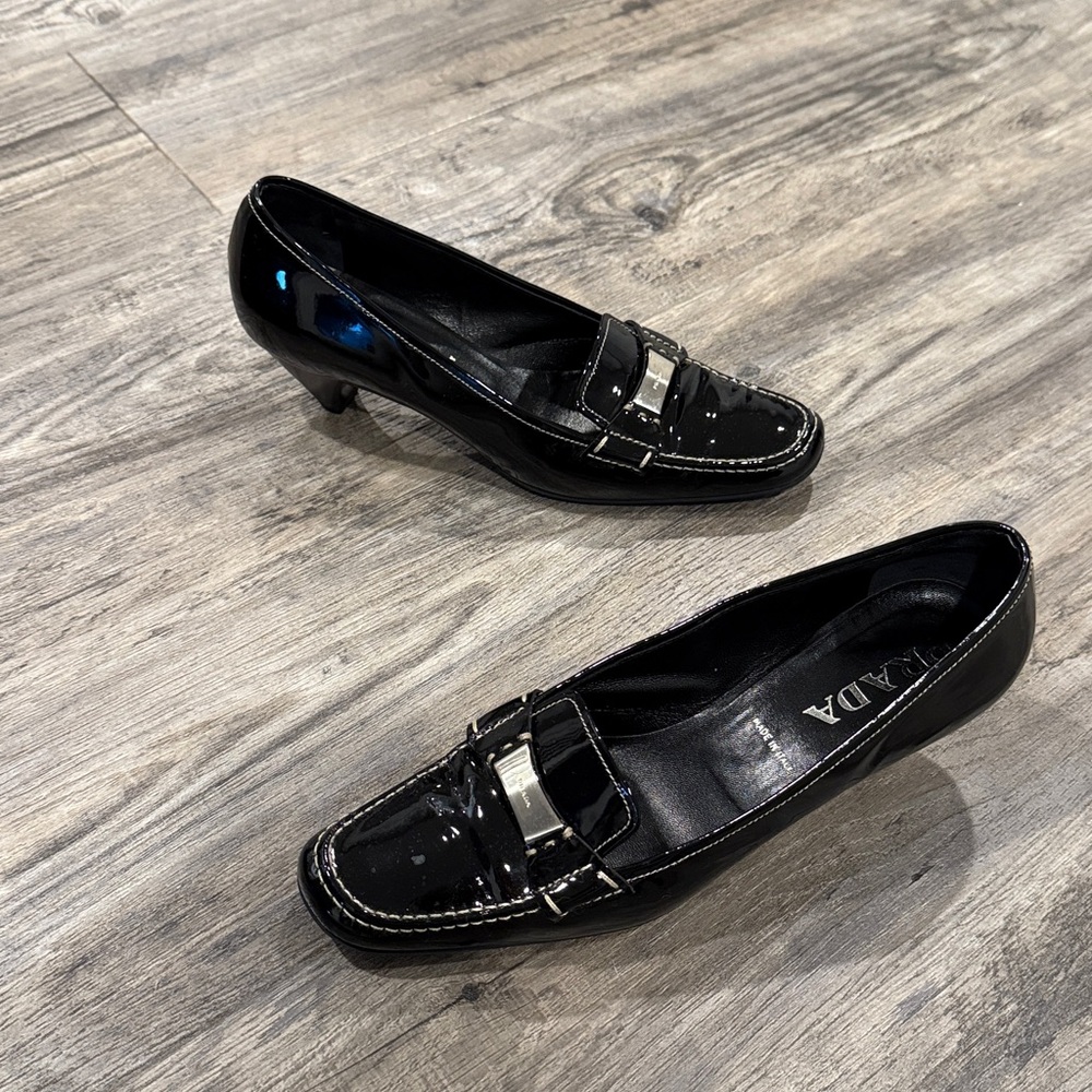 Prada Black Women's Loafers - Picture 13 of 13